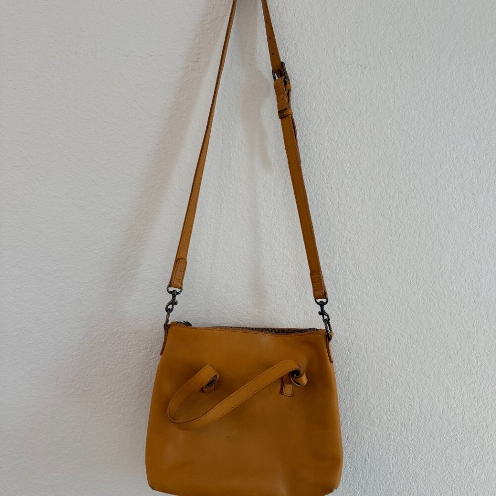 ABLE Rachel Crossbody - Tan / Cognac Leather - Picture 2 of 8